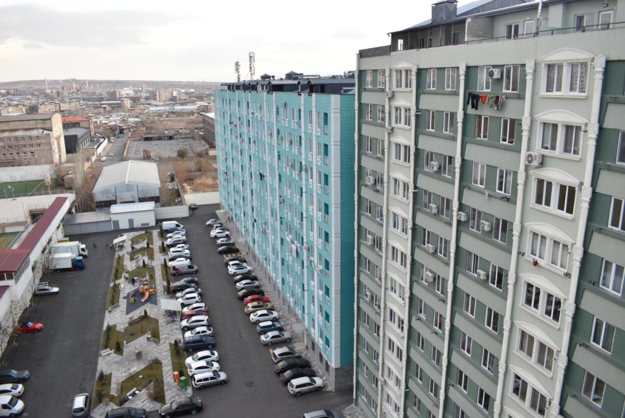Loft Apartment In Erivan Dış mekan fotoğraf